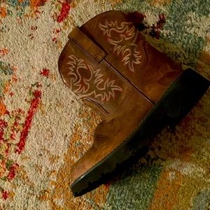 Ariat Fatbaby boots size 7.5, excellent condition